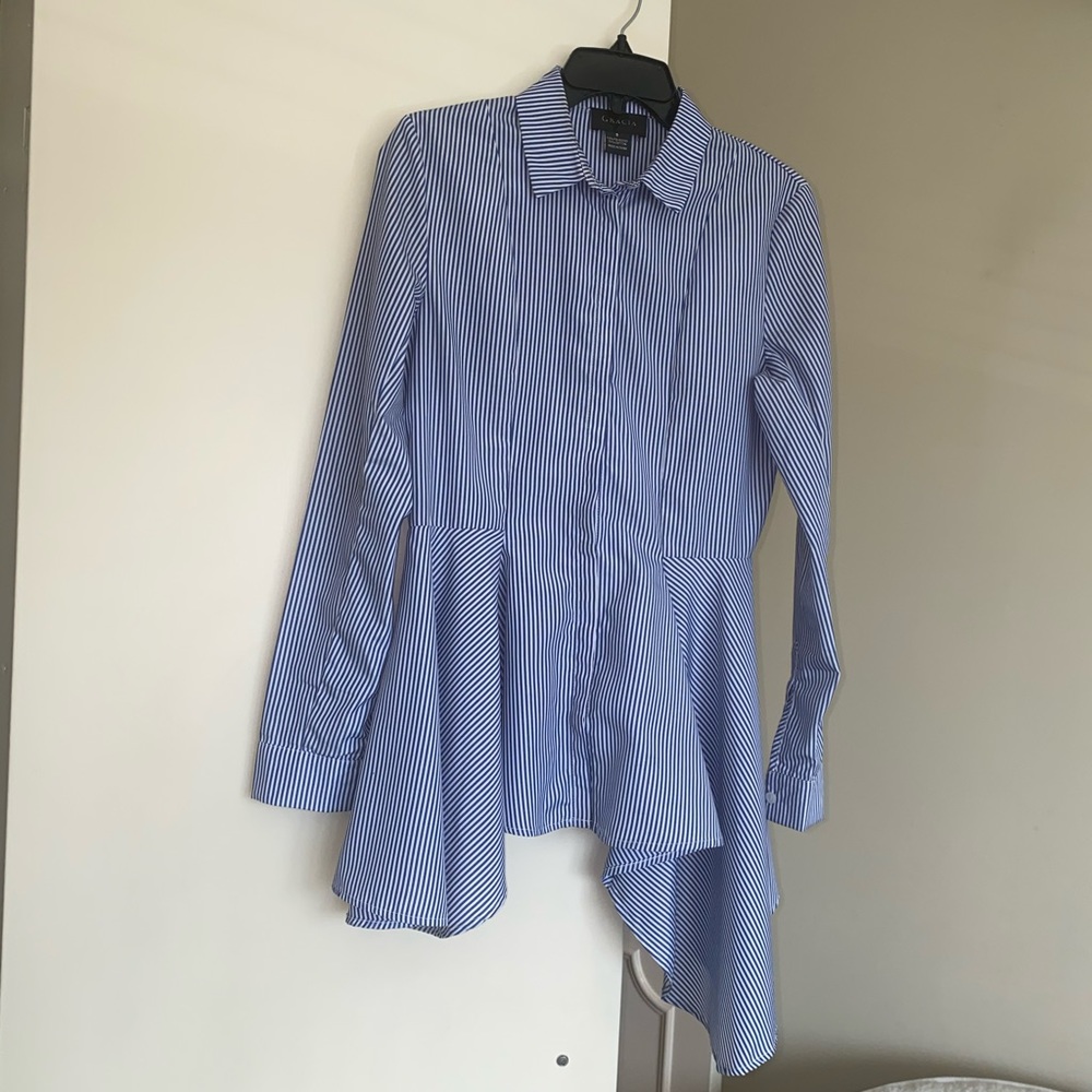 Gracia button down asymmetric peplum hem